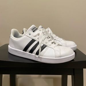 adidas Women's Cloudfoam Advantage Sneaker US Size 10